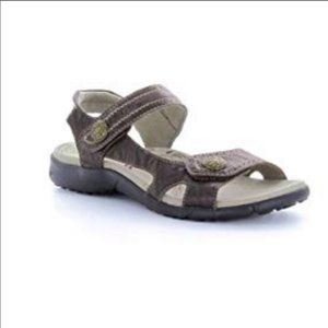 Taos Leather Desire Sandals Size 10
